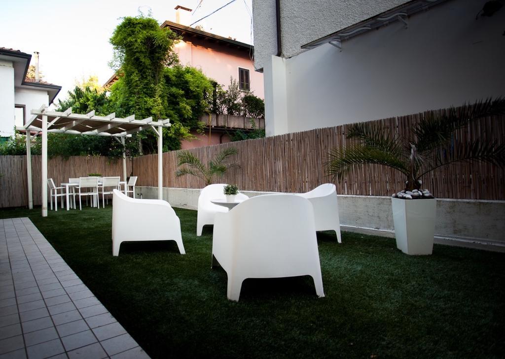 Casa Mia Apartment Desenzano del Garda Exterior foto