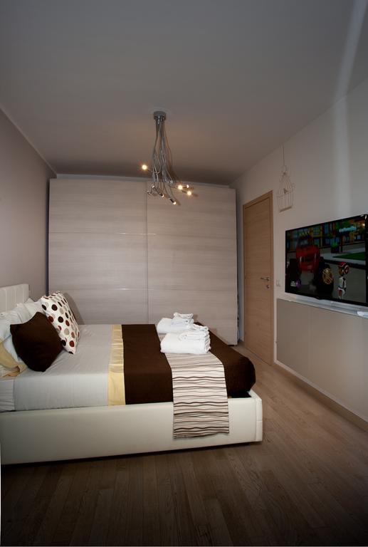 Casa Mia Apartment Desenzano del Garda Exterior foto